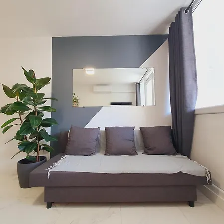 T2 Magellan Centre-ville - Clim Wifi Terrasse - Rossiconciergerie - Linge Inclus Apartment
