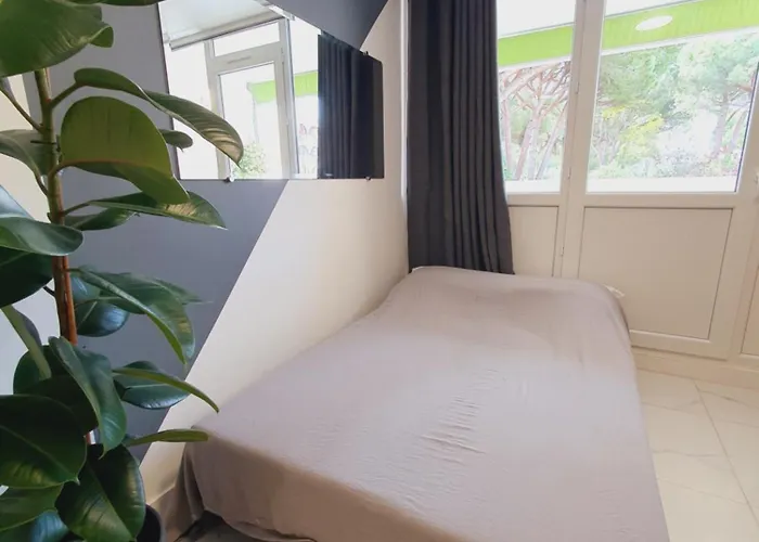 T2 Magellan Centre-ville - Clim Wifi Terrasse - Rossiconciergerie - Linge Inclus *
